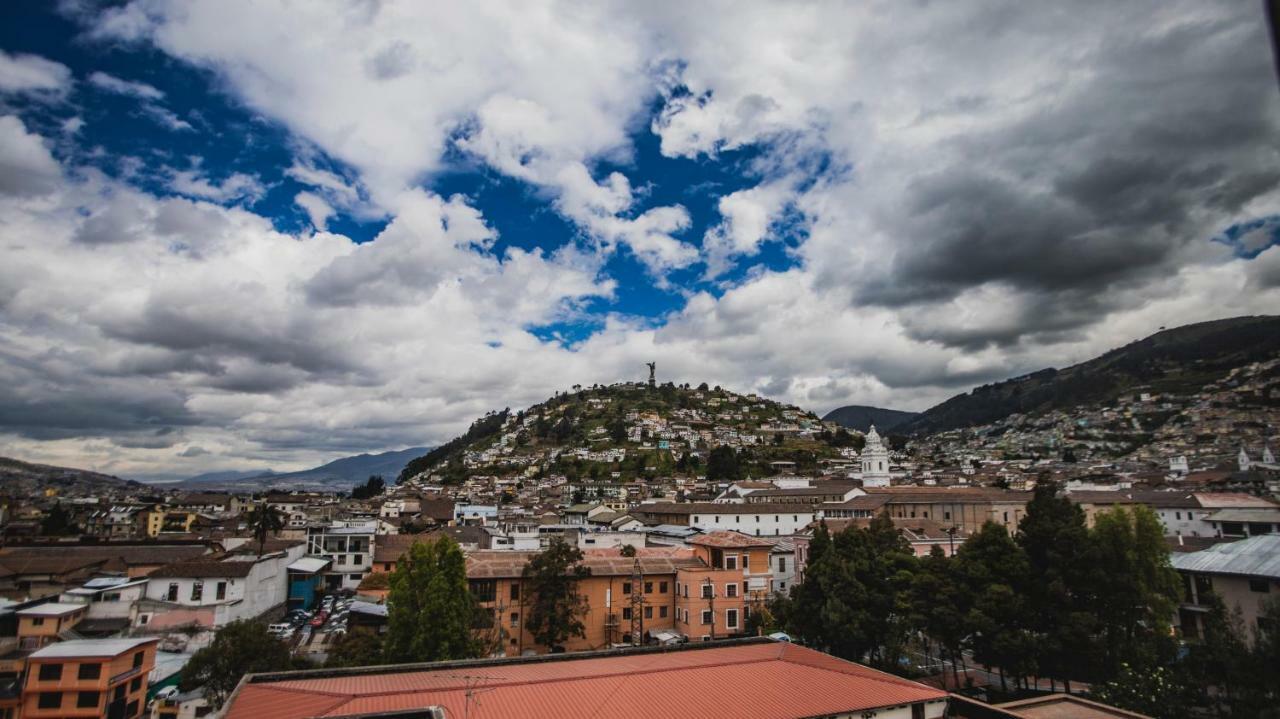 Illa Experience Hotel Quito Extérieur photo